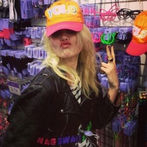 Meet your Posher, Amber